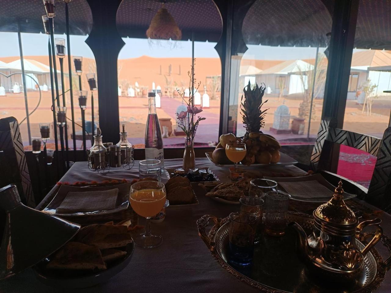 Merzouga Traditional Luxury Camp Exterior photo