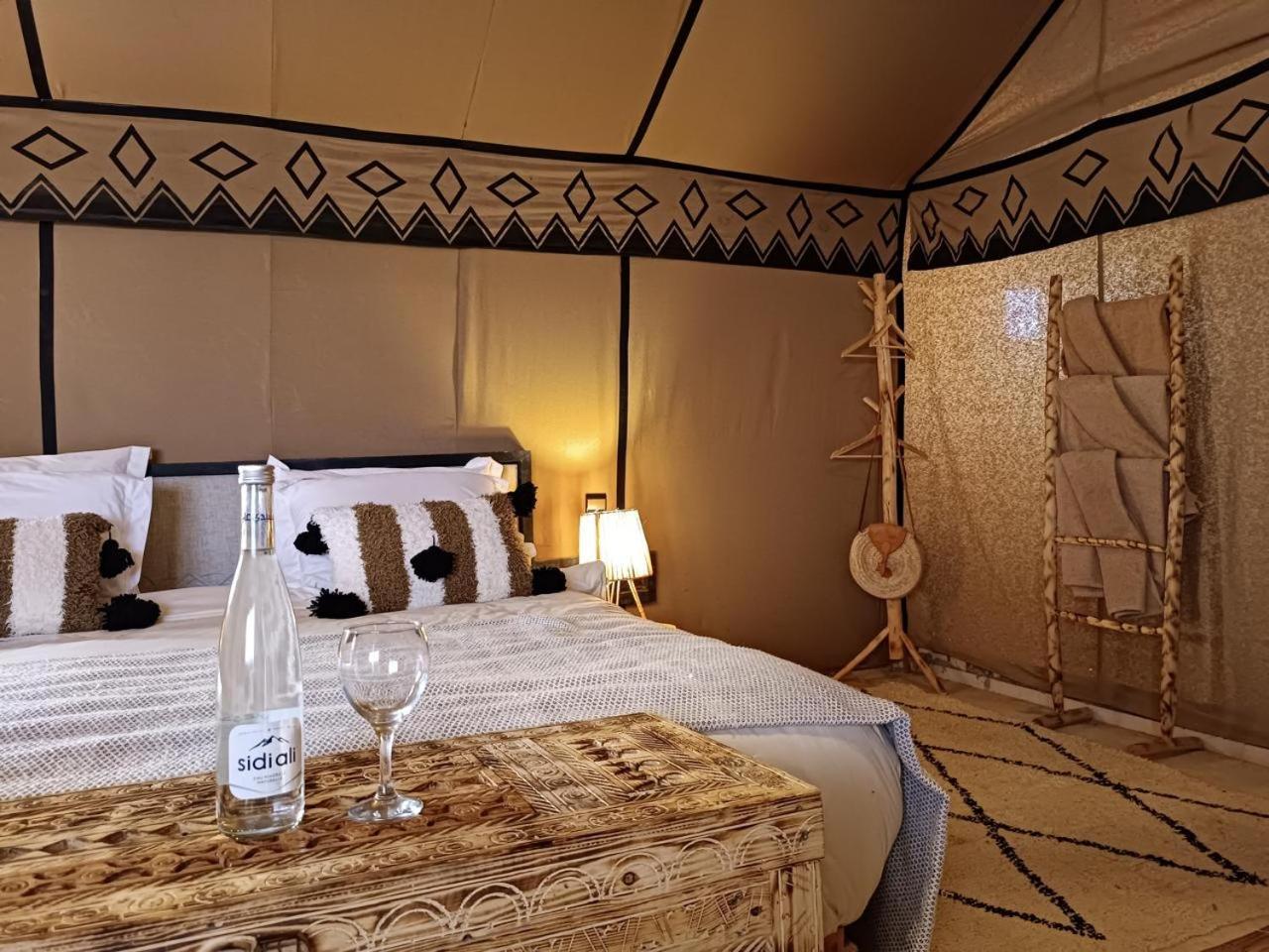 Merzouga Traditional Luxury Camp Exterior photo